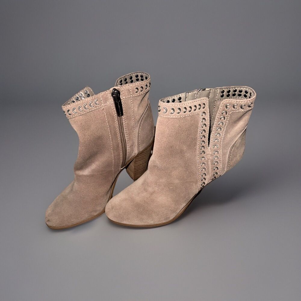 Vince Camuto Women's Suede Boots Size 5 $149